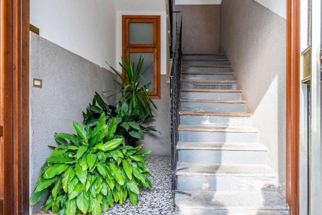 River Apartment - Affitti Brevi Italia レッコ エクステリア 写真
